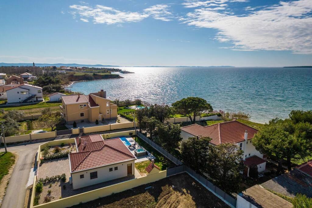 Villa Mattina, With Heated Pool And Jacuzzi ปริฟลากา ภายนอก รูปภาพ