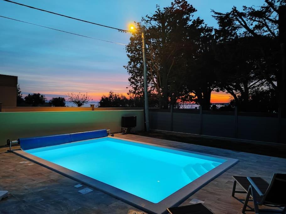 Villa Mattina, With Heated Pool And Jacuzzi ปริฟลากา ภายนอก รูปภาพ